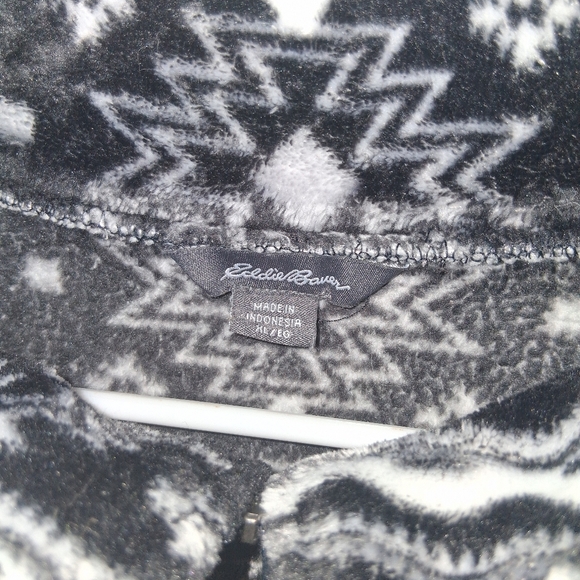 Eddie Bauer Fleece Pullover Sweater Southwestern Black Aztec XL 1/4 Zip - Picture 4 of 6